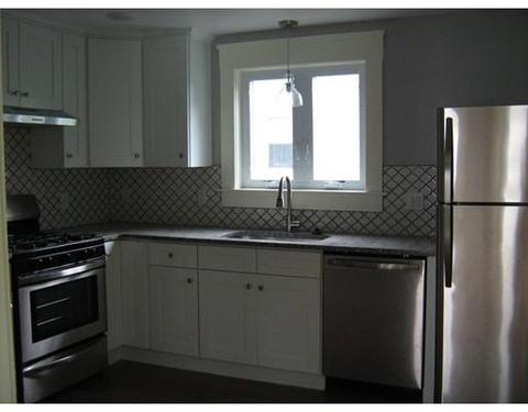 41 Silver St, West Springfield, MA 01089 photo 9