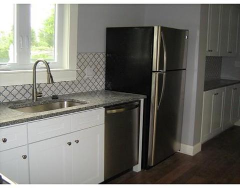41 Silver St, West Springfield, MA 01089 photo 11