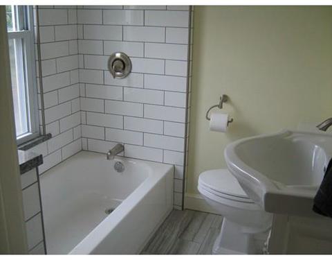41 Silver St, West Springfield, MA 01089 photo 7