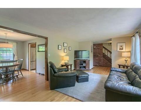 9 Beech St, Townsend, MA 01469 photo 10