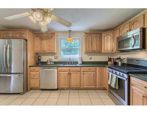 9 Beech St, Townsend, MA 01469 photo 16