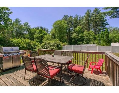 9 Beech St, Townsend, MA 01469 photo 4