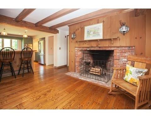 27 Charles St, Hingham, MA 02043 photo 15