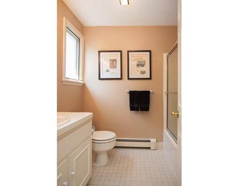 27 Charles St, Hingham, MA 02043 photo 24