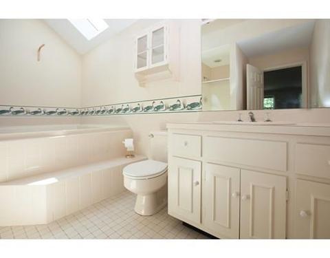 27 Charles St, Hingham, MA 02043 photo 21