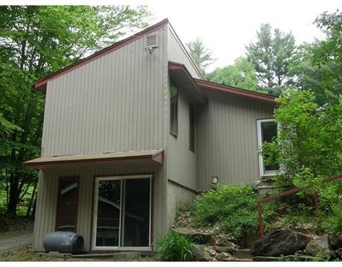 162 Old Winchester Rd, Warwick, MA 01378 photo 1