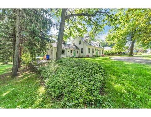 23 Wendover Rd, Springfield, MA 01118 photo 2