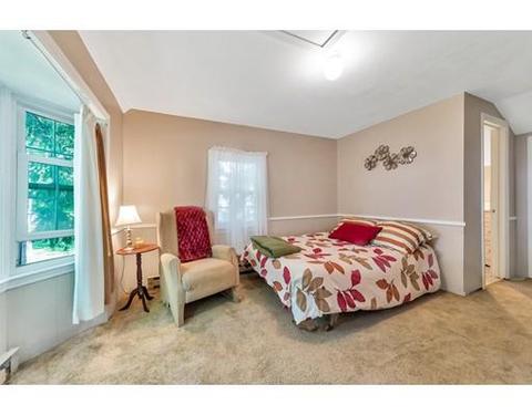 23 Wendover Rd, Springfield, MA 01118 photo 11