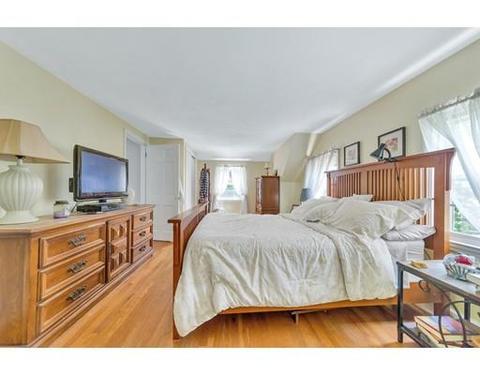 23 Wendover Rd, Springfield, MA 01118 photo 13