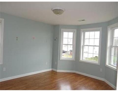 53 Ledgecrest Dr, Worcester, MA 01603 photo 11