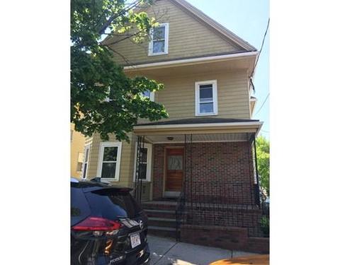 10 Peirce Ave, Everett, MA 02149 photo 1