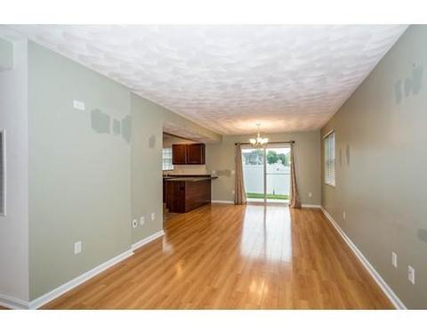 45 Ecklund Dr, Lowell, MA 01852 photo 4