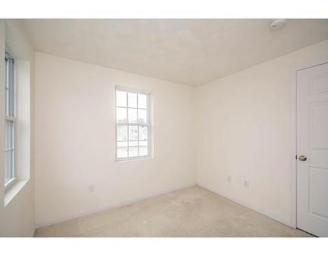 45 Ecklund Dr, Lowell, MA 01852 photo 13