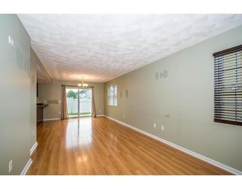 45 Ecklund Dr, Lowell, MA 01852 photo 3