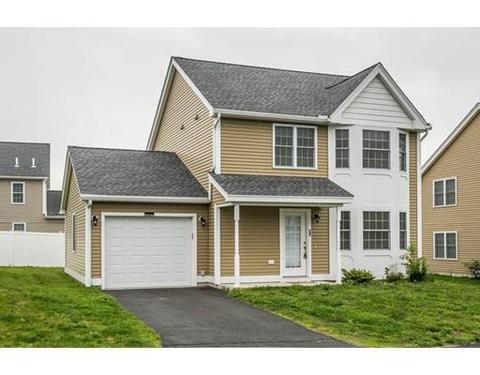45 Ecklund Dr, Lowell, MA 01852 photo 2