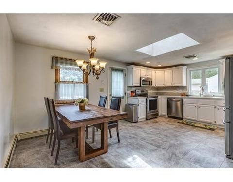 125 Hanscom Ave, Reading, MA 01867 photo 9