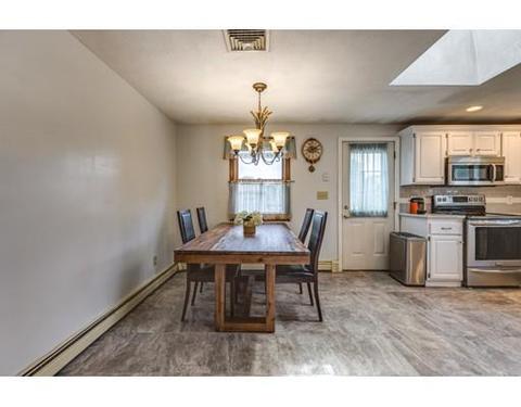125 Hanscom Ave, Reading, MA 01867 photo 8
