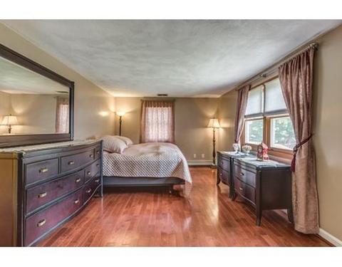 125 Hanscom Ave, Reading, MA 01867 photo 14