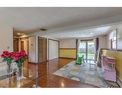 125 Hanscom Ave, Reading, MA 01867 photo 19