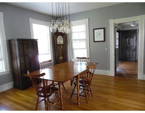 17 Beech St, Reading, MA 01867 photo 5