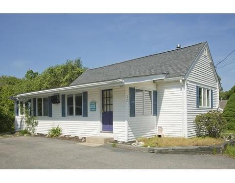 22 Leon St, Marshfield, MA 02050 photo 1