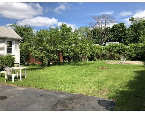 21 Tileston St, Everett, MA 02149 photo 4