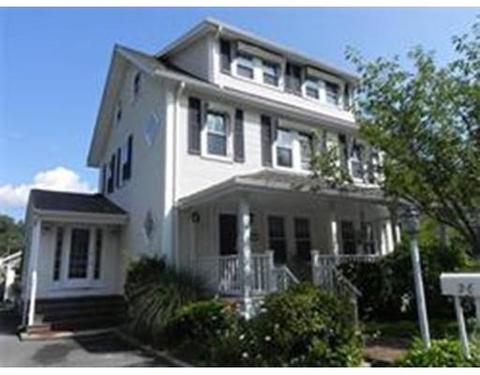 26 Maple St, Wareham, MA 02571 photo 3