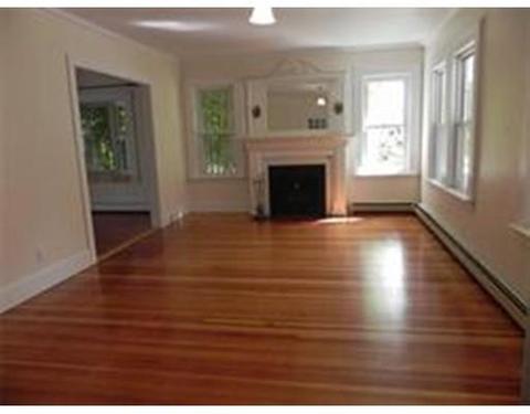 26 Maple St, Wareham, MA 02571 photo 10
