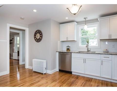 104 Abbott St, Springfield, MA 01118 photo 3