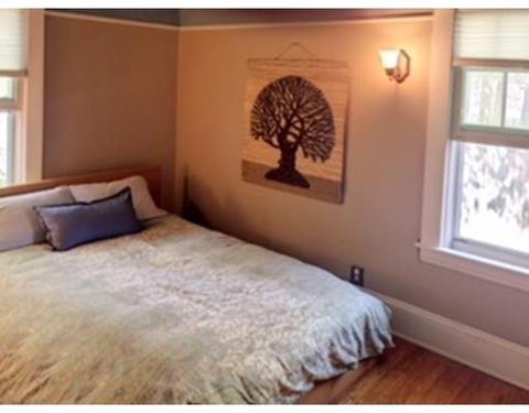 423 Allen St, Springfield, MA 01118 photo 16