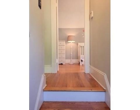 423 Allen St, Springfield, MA 01118 photo 25