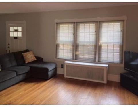 423 Allen St, Springfield, MA 01118 photo 10