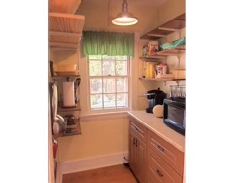 423 Allen St, Springfield, MA 01118 photo 21