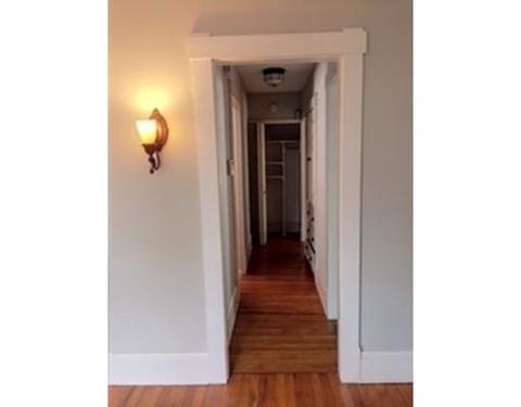 423 Allen St, Springfield, MA 01118 photo 15