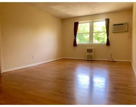 243 Main St #D12, Reading, MA 01867 photo 4