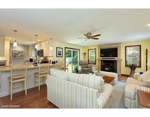 324 Bumps River Rd, Barnstable, MA 02655 photo 4