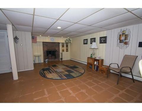 37 Crestlan Cir, Worcester, MA 01604 photo 20