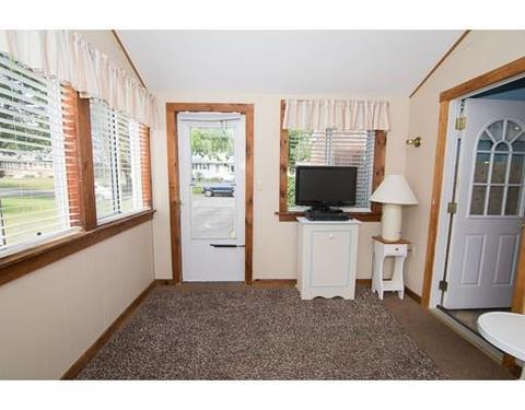37 Crestlan Cir, Worcester, MA 01604 photo 15