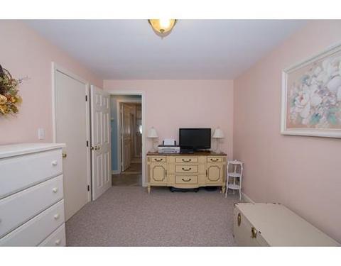 37 Crestlan Cir, Worcester, MA 01604 photo 14