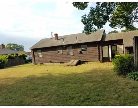78 Primrose St, Fall River, MA 02720 photo 2