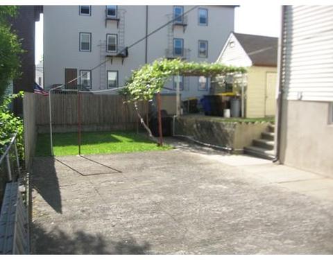 789 Dwelly St, Fall River, MA 02724 photo 8