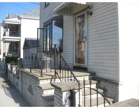 789 Dwelly St, Fall River, MA 02724 photo 5