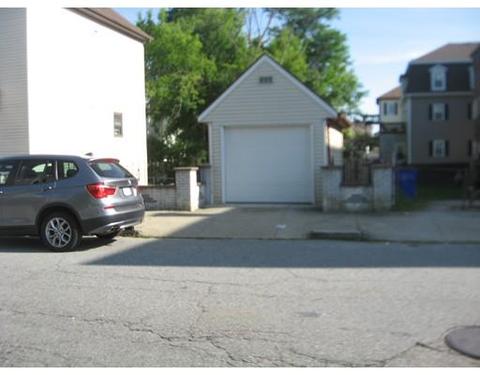 789 Dwelly St, Fall River, MA 02724 photo 3