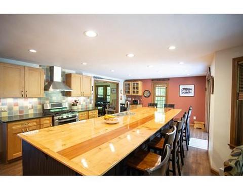16 Thayer St, Upton, MA 01568 photo 4