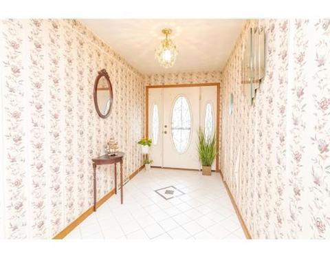 23 Loring St, Springfield, MA 01105 photo 11