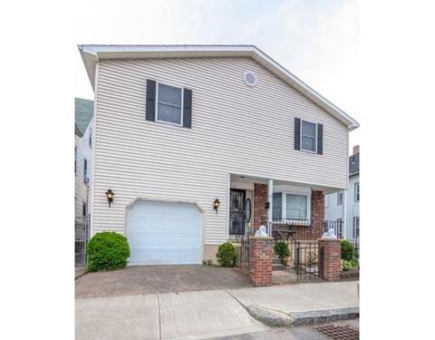 23 Loring St, Springfield, MA 01105 photo 2