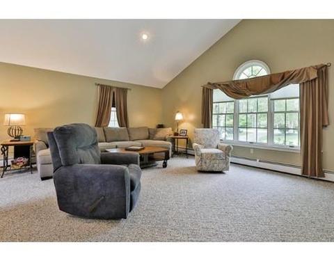 17 Hawthorne Rd, Windham, NH 03087 photo 12