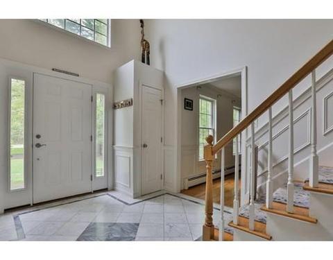 17 Hawthorne Rd, Windham, NH 03087 photo 2
