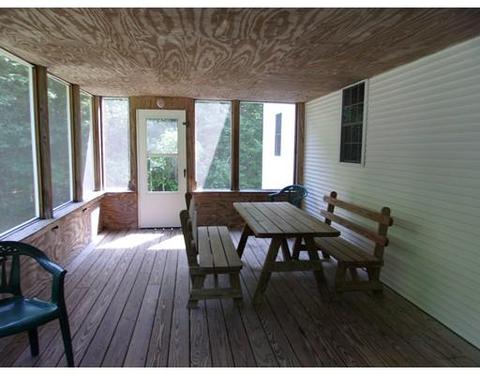 4 Warner Rd, Townsend, MA 01469 photo 2