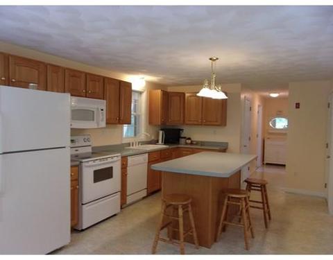 4 Warner Rd, Townsend, MA 01469 photo 4